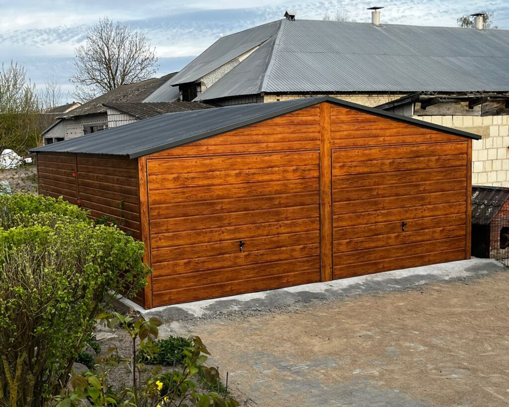 Garaż blaszany 6m x 5,8m